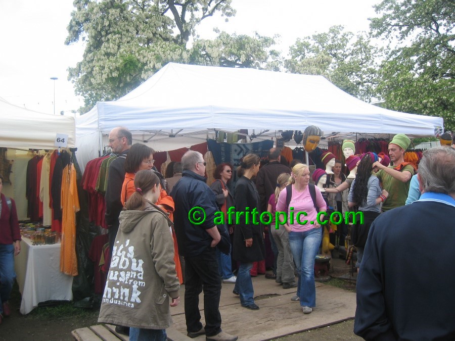 ../Images/afw2006b 244.jpg